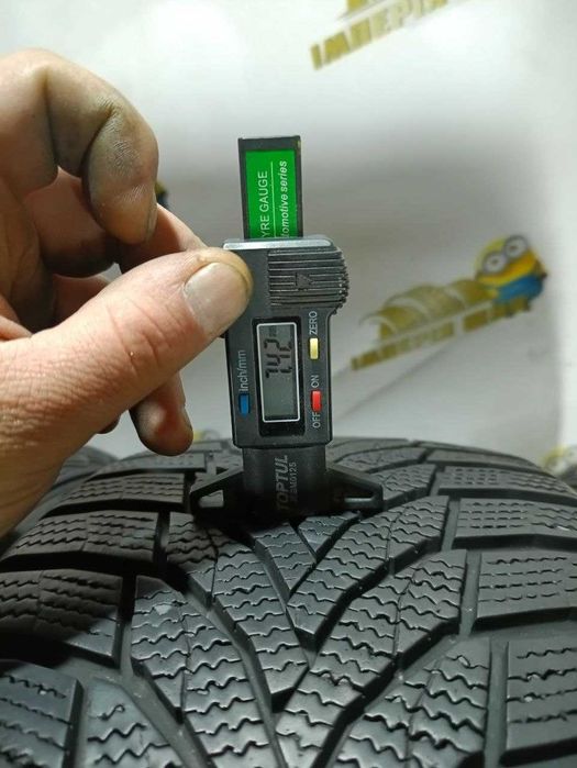 *Шини Nexen 225/45R17. 4шт. Зима 2024р (0582)