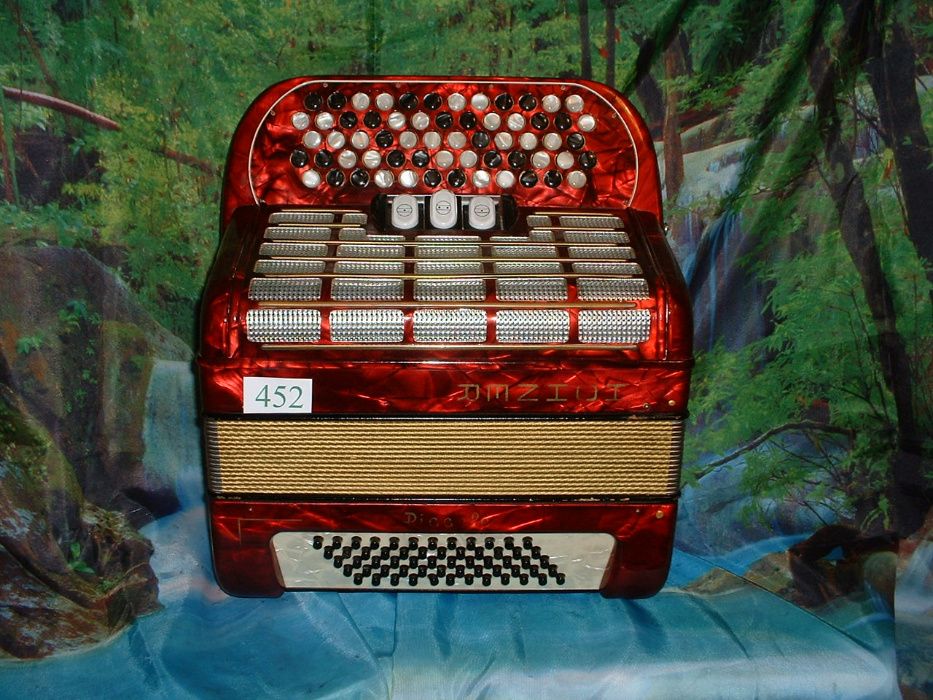 Avenda Acordeao R, N.452