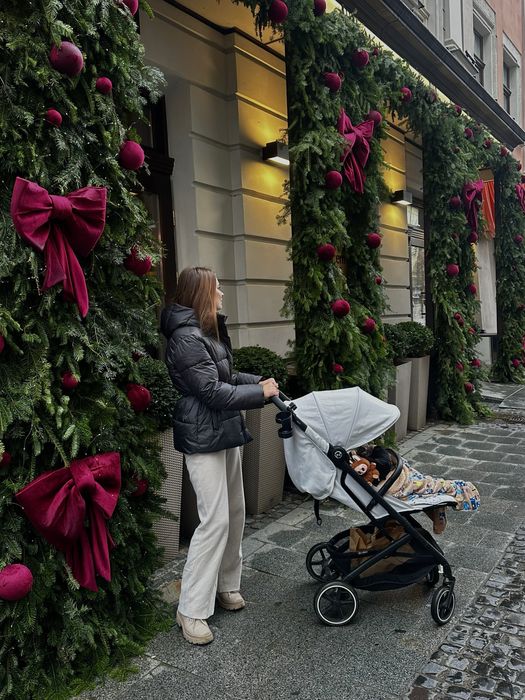 Прогулянка cybex beezy 2025року