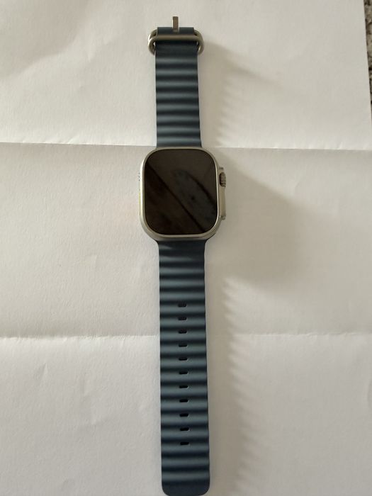 Apple Watch Ultra 3 GPS + Cellular, Caixa em titânio natural de 49 mm com Bracelete Ocean azul‑âncora
