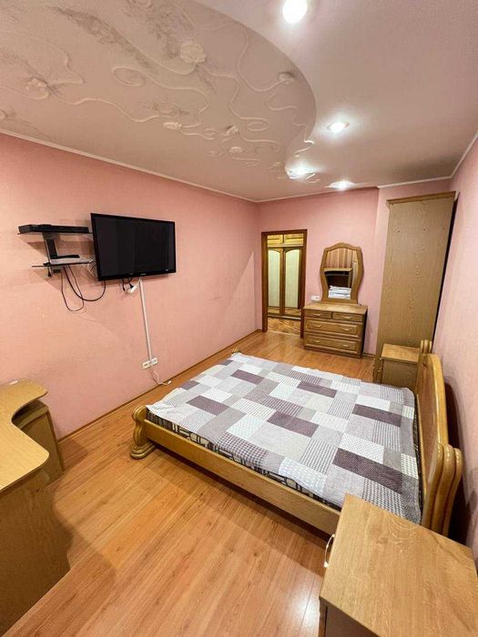 Аренда 2 комнатной Победа 6, дом созидатель