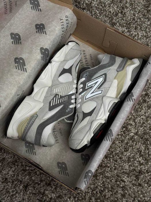 Чоловічі кросівки New Balance 9060 Grey White