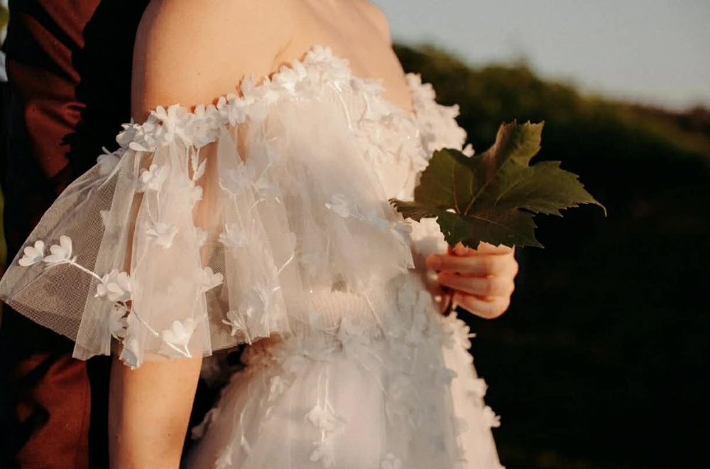 Suknia ślubna kwiaty 3D