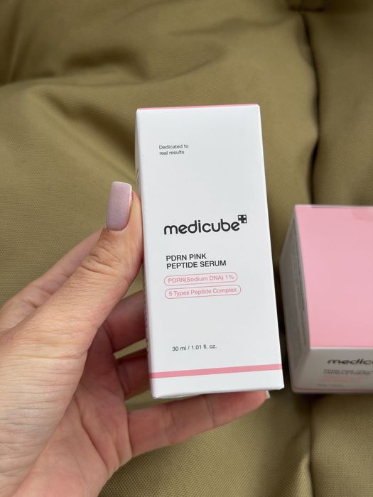 Косметологічний пристрій Medicube age-r booster pro yellow