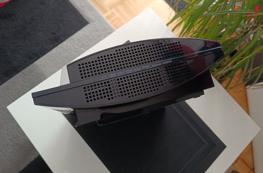 Sony PlayStation 3, PS3, CECHJ04, 40GB, 2 gry