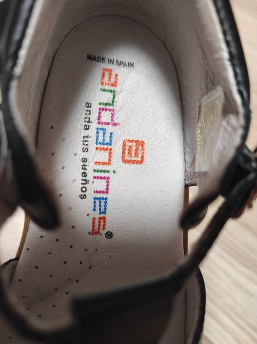 Нові! Оригінальні босоніжки andanines 25 розмір