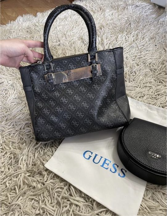 сумочка guess в ідеальному стані, оригиналінал