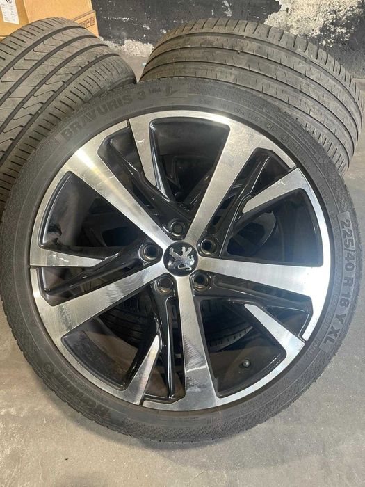 Jantes Peugeot 308 R18"