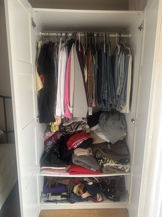 Vende-se roupeiro Pax Ikea