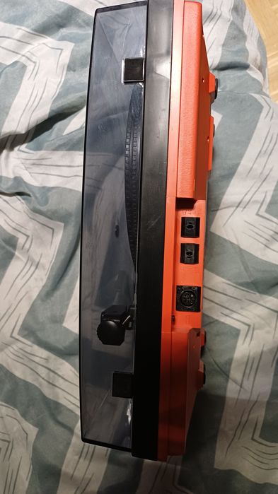 Gramofon / adamper Unitra