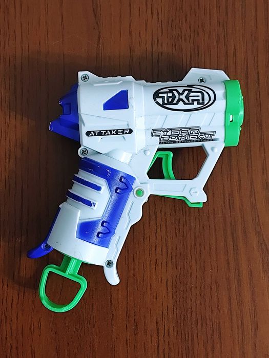 Пистолет игрушечный TXA Cyber Combat Attacker