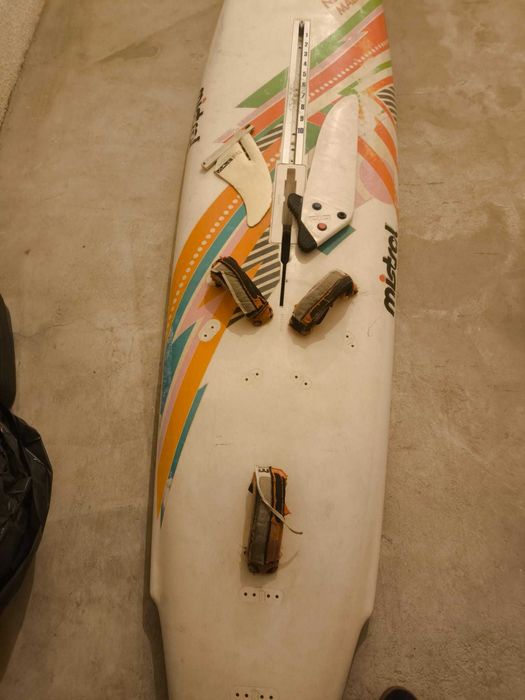 Prancha de Windsurf Mistral New Malibu