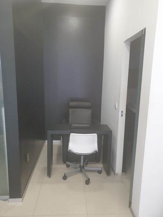 Aluguer de gabinete. Manicure/Pedicure