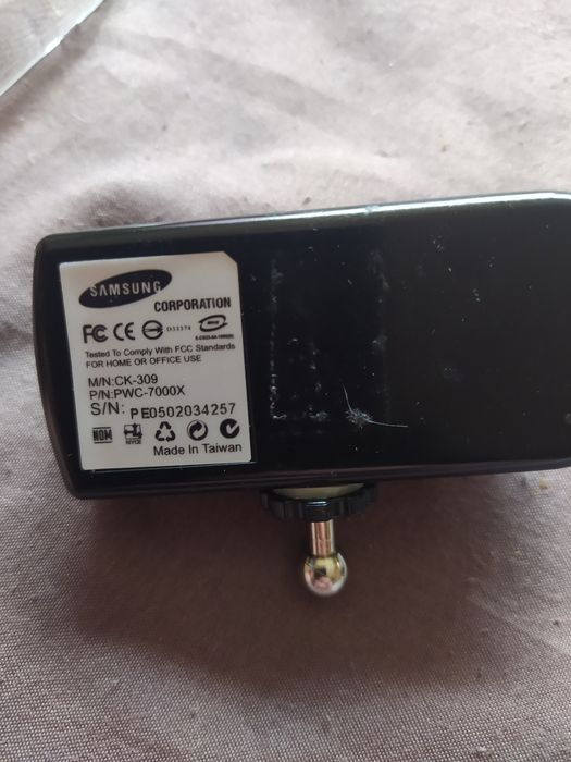 Продам камеру Самсунг .бу .все вопросы по телефону .звоните пишите .