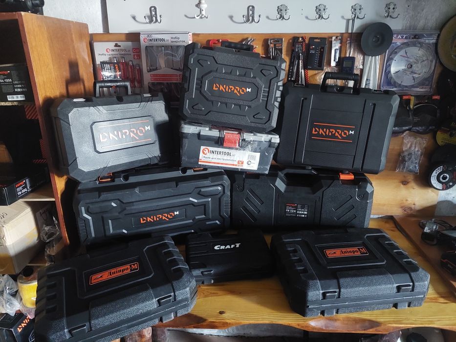 Кейси для інструментів  Днипро-М та інші