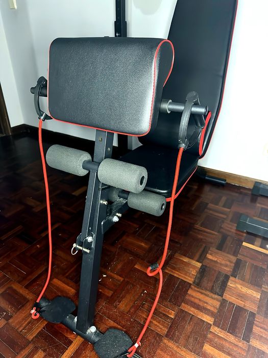 Equipamento completo de ginásio em casa — como novo, poucas vezes usado