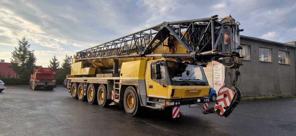 Usługi dźwigowe Dźwig 220t I 20-220t I