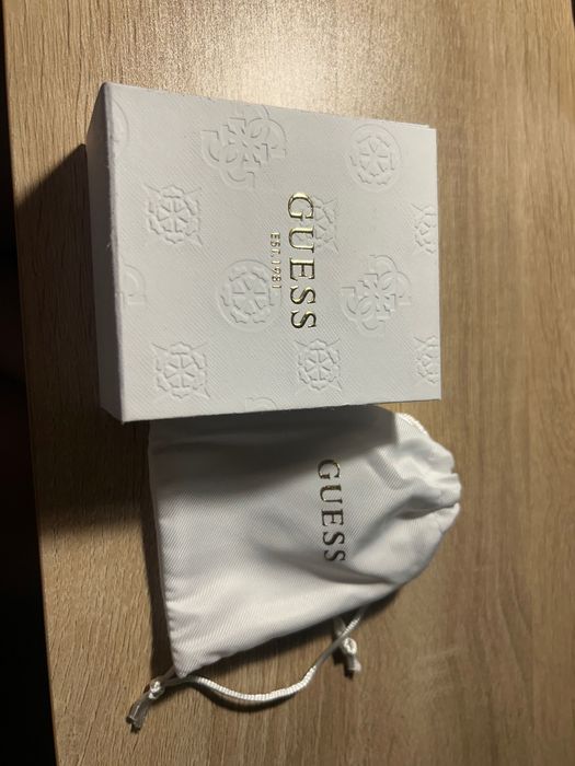 Bransoletka srebrna Guess