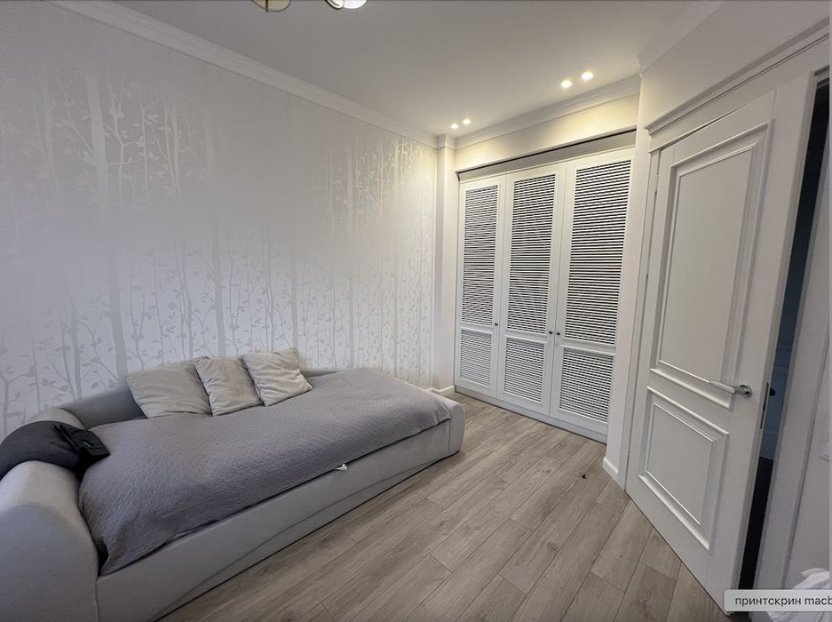 Продам 3-комн квартиру в районе Херсонская ул.