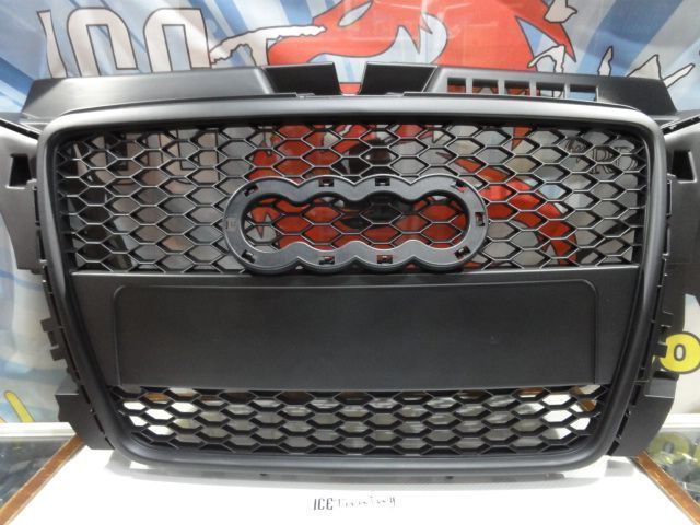 Grelha frontal Audi a3 8P 08-12 HATCHBACK / SPORTBACK / CABRIO RS3 look com suporte para símbolo