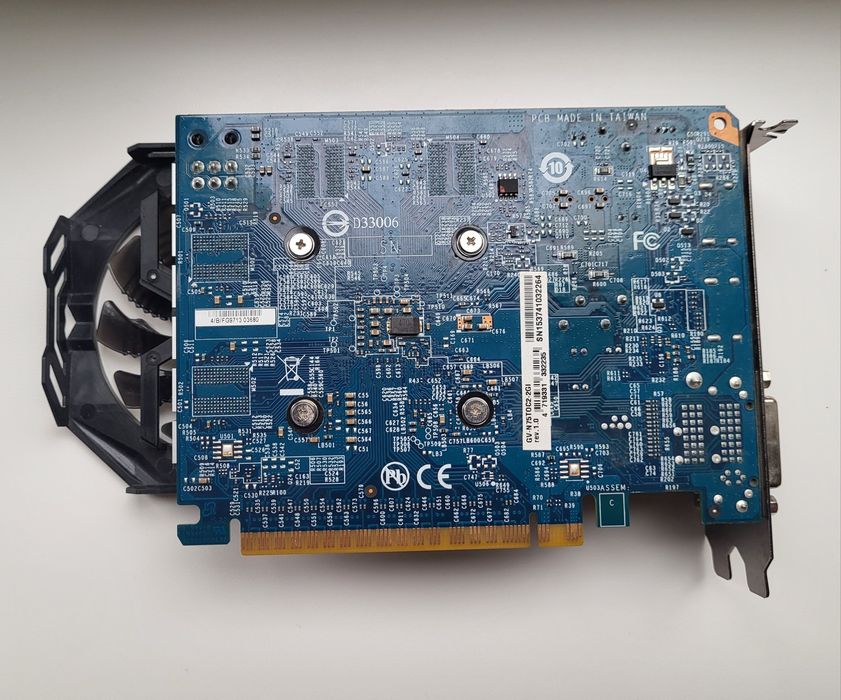 Відеокарта 2GB Geforce GTX 750 Ti