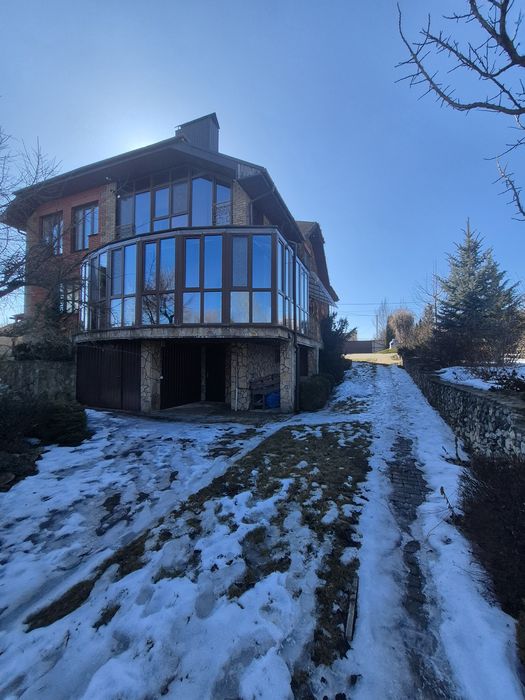 Продаж маєтку ,10 хв до Вінниці,с.Ксаверівка