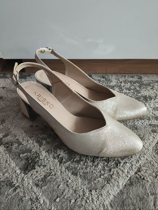 Buty damskie 39 złote Krisko