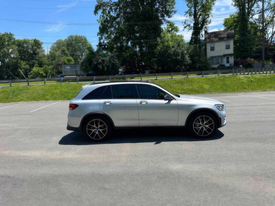 Mercedes-Benz Glc      2020