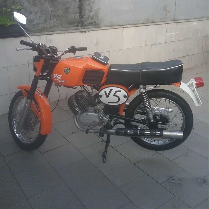 SACHS V5 Racing ano1983 
Restaurada 
com Documento único