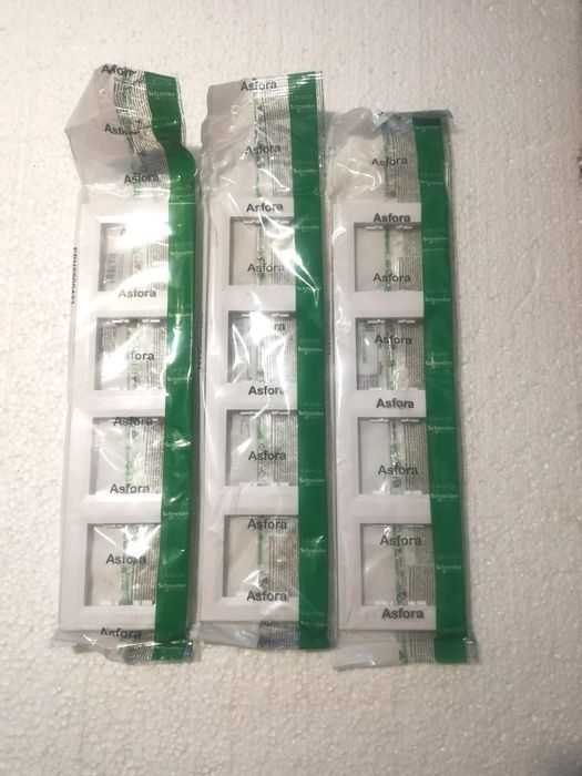 Рамка SCHNEIDER ASFORA EPH5800421 4-я горизонтальная белая