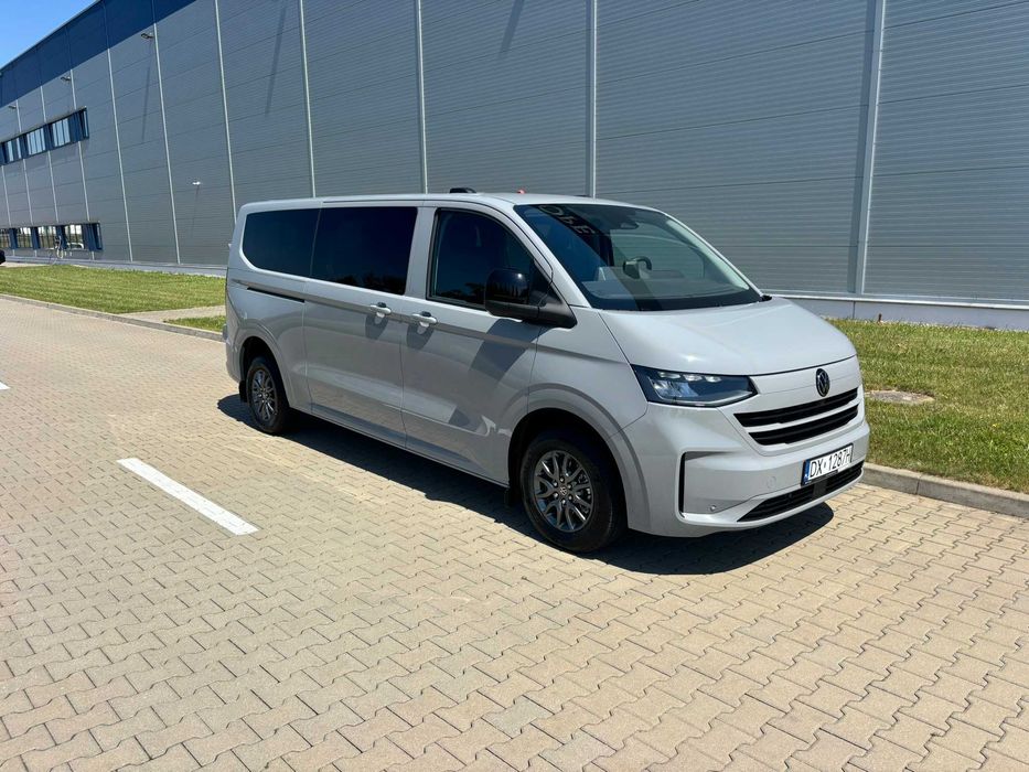 Wynajem busa 8 osobowy | Wypożyczalnia busów | Automat | Winiety