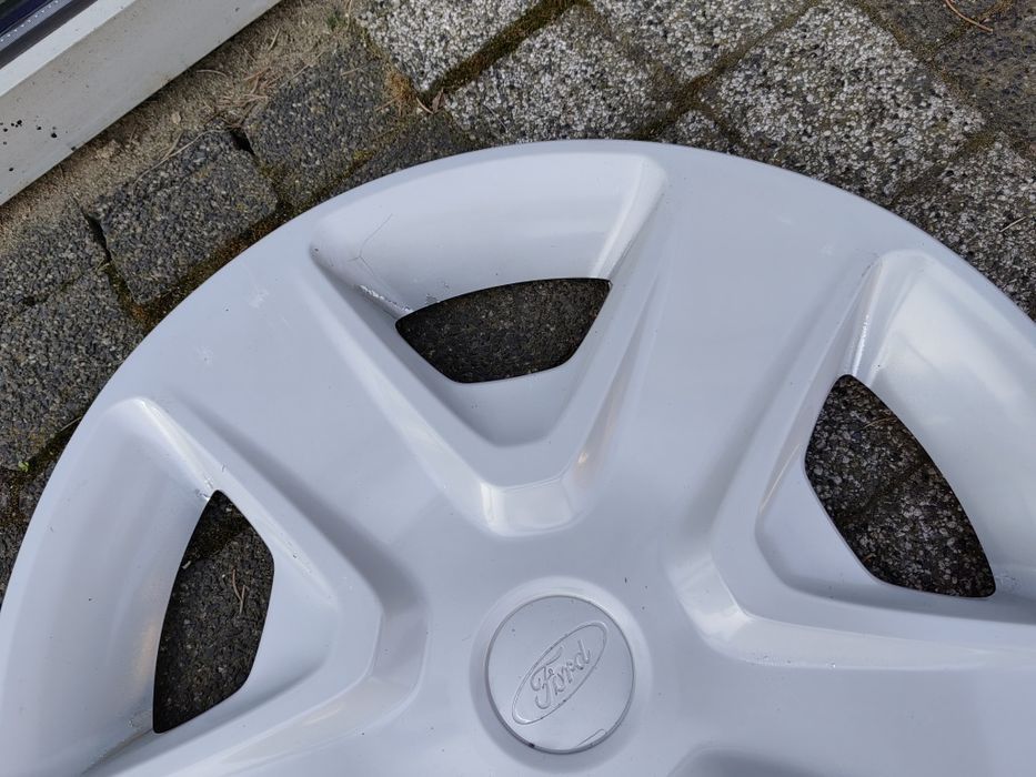 16" Kołpaki Ford Mondeo Focus S-max Galaxy komplet Oryginalne