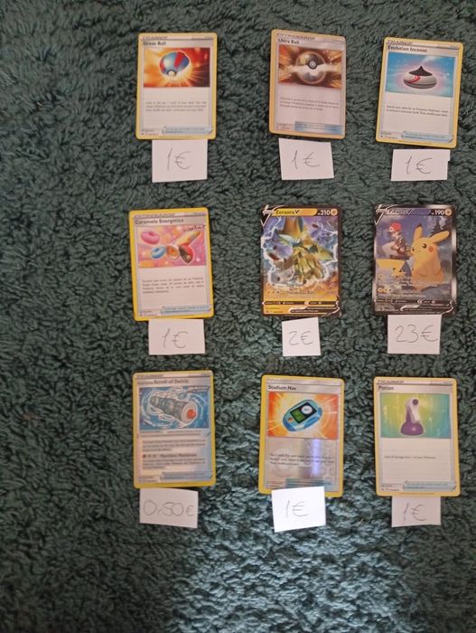 Cartas Pokémon em bom estado