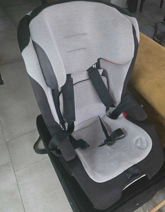 JANE GRAND fotelik samochodowy 9-36kg ISO fix