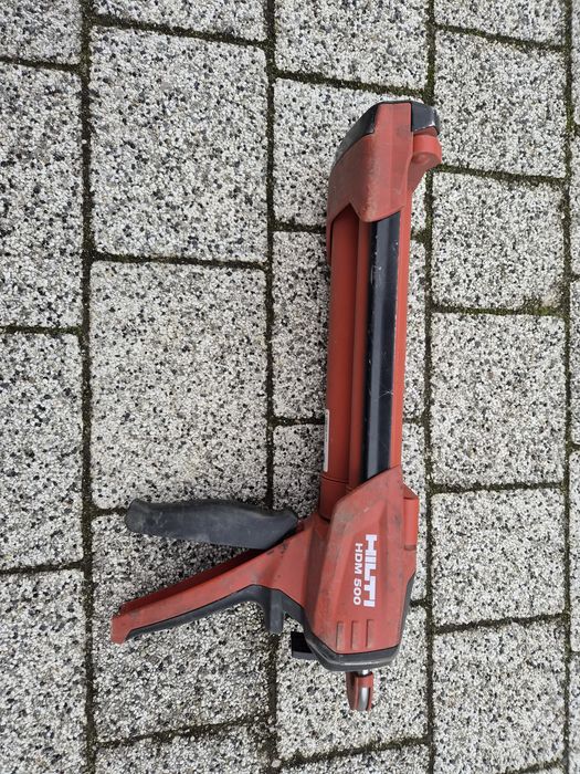 Pistolet do kleju Hilti HDM 500 2 kasety