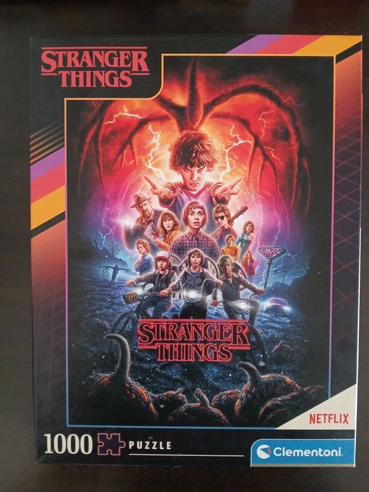 Puzzle 1000 Stranger Things i Sweet Paris