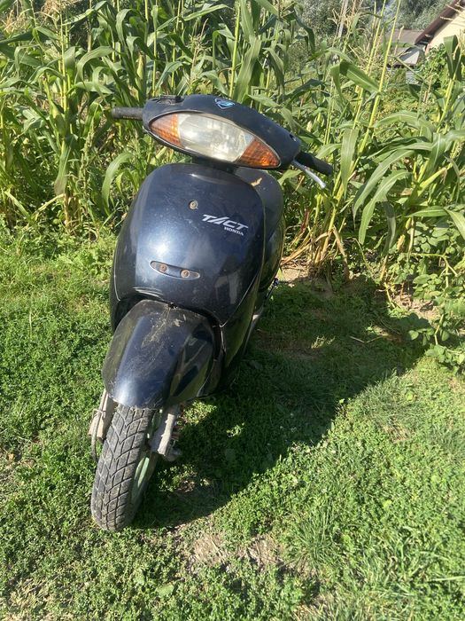 Скутер Honda takt aef 51