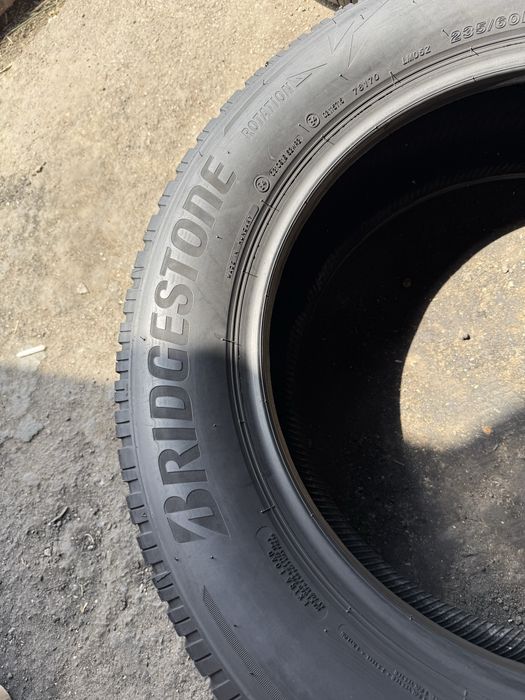 235/60 R18 Bridgestone Blizzak LM005 /зима/2шт./2024рік/