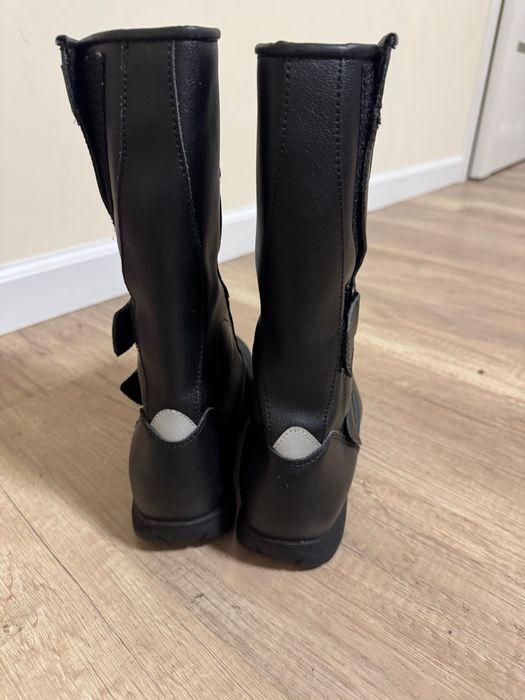Мотоботи 40 розмір