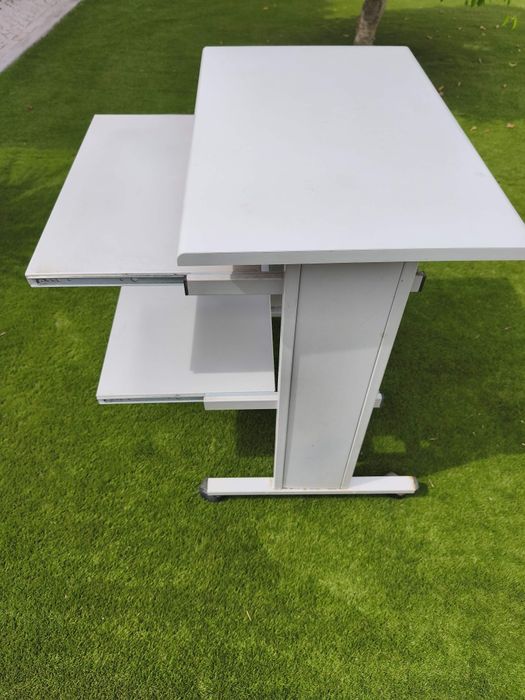 Mesa impressora secretaria computador escritório cinza cinzento com rodas