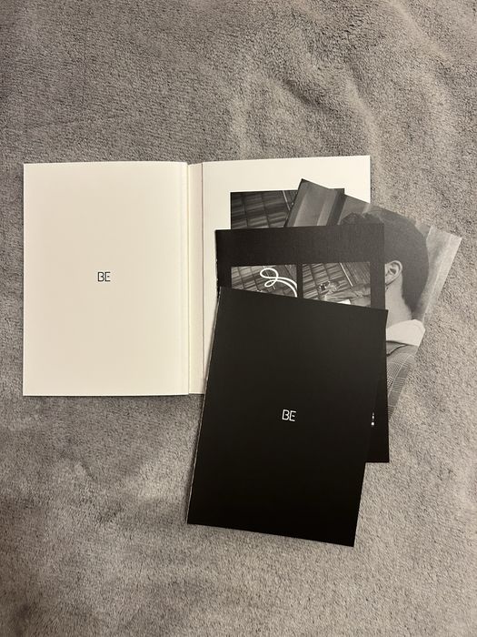 Album BTS BE deluxe edition