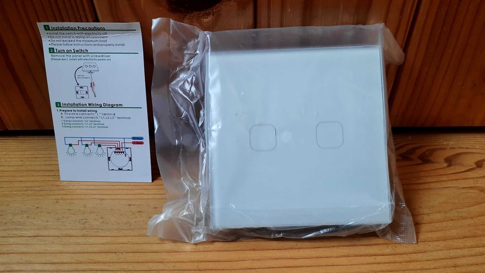 Умный WIFI настенный сенсорный выключатель, переключатель. Белый.