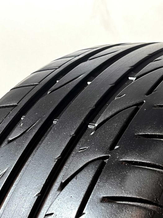 Pneus Bridgestone Potenza S001 - 235/40/19 - Como NOVOS