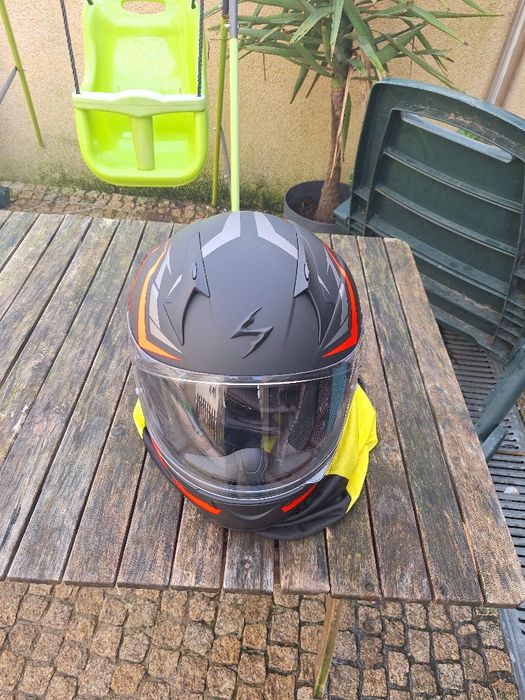 Capacete scorpion novo