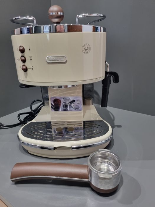 Express expres ekspres do kawy kolbowy DeLonghi ECOV311