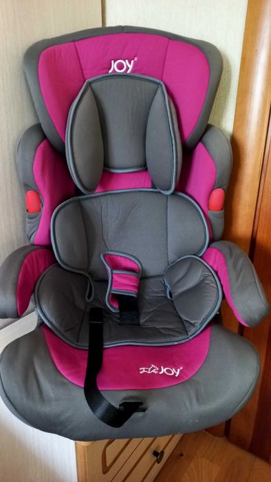 Дитяче автокрісло JOY