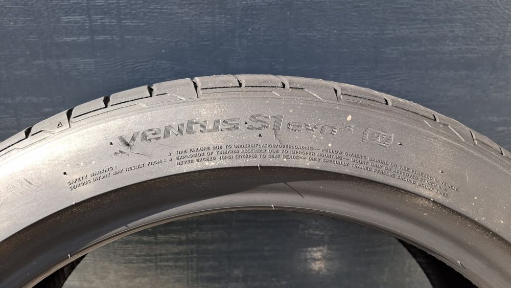 Hankook 235/45 R21 Ventus S1 Evo 3 EV