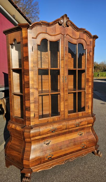 Witryna Ludwikowska Serwantka Baryłka