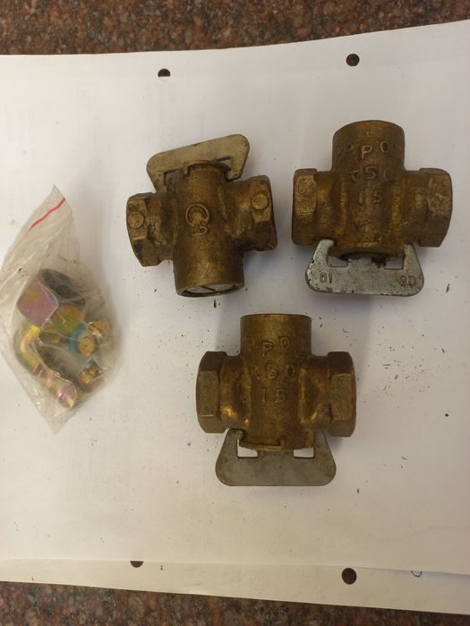 Продаю газовые краны