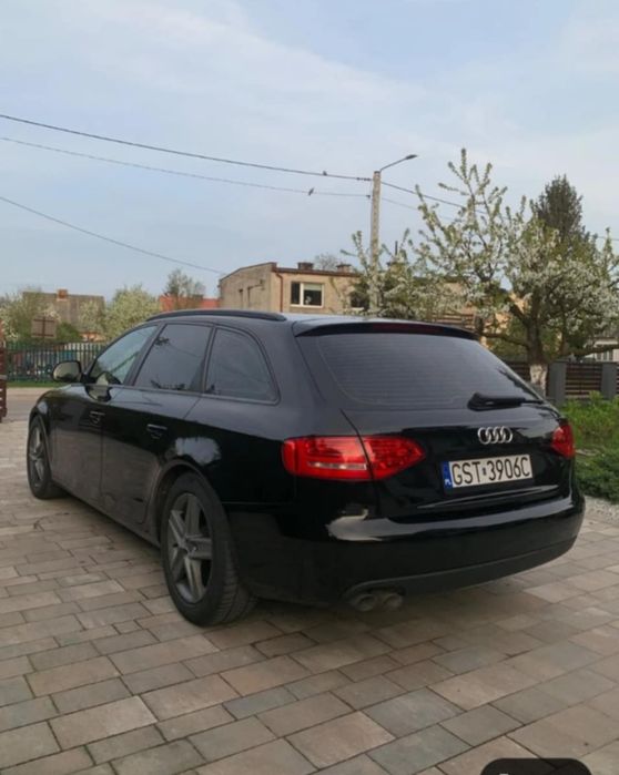 Audi a4b8 S-line  2.0 tdi